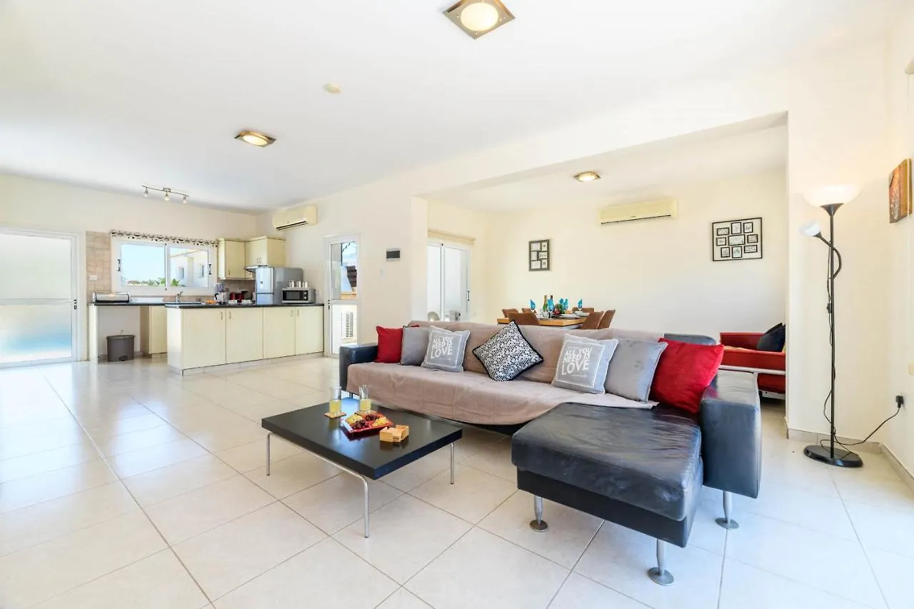 Nireas Seaview Villa Protaras