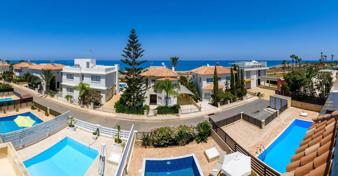 Nireas Seaview Villa Protaras